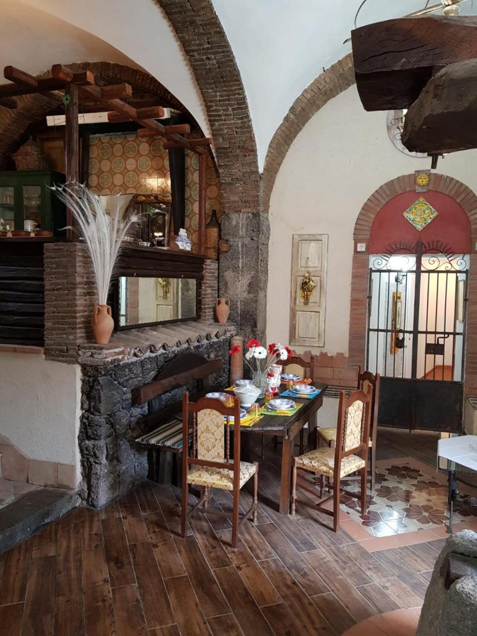 הוילה סנטה ונרינה Original Sicily House מראה חיצוני תמונה